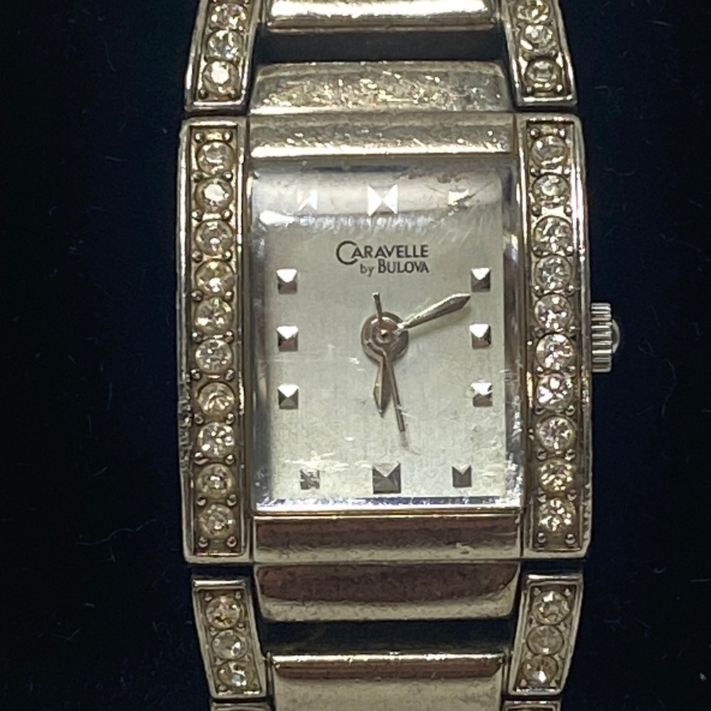 Caravelle by Bulova Womens Watch Silver Tone Crystal Accents New Battery 12-1-25 - Picture 6 of 10